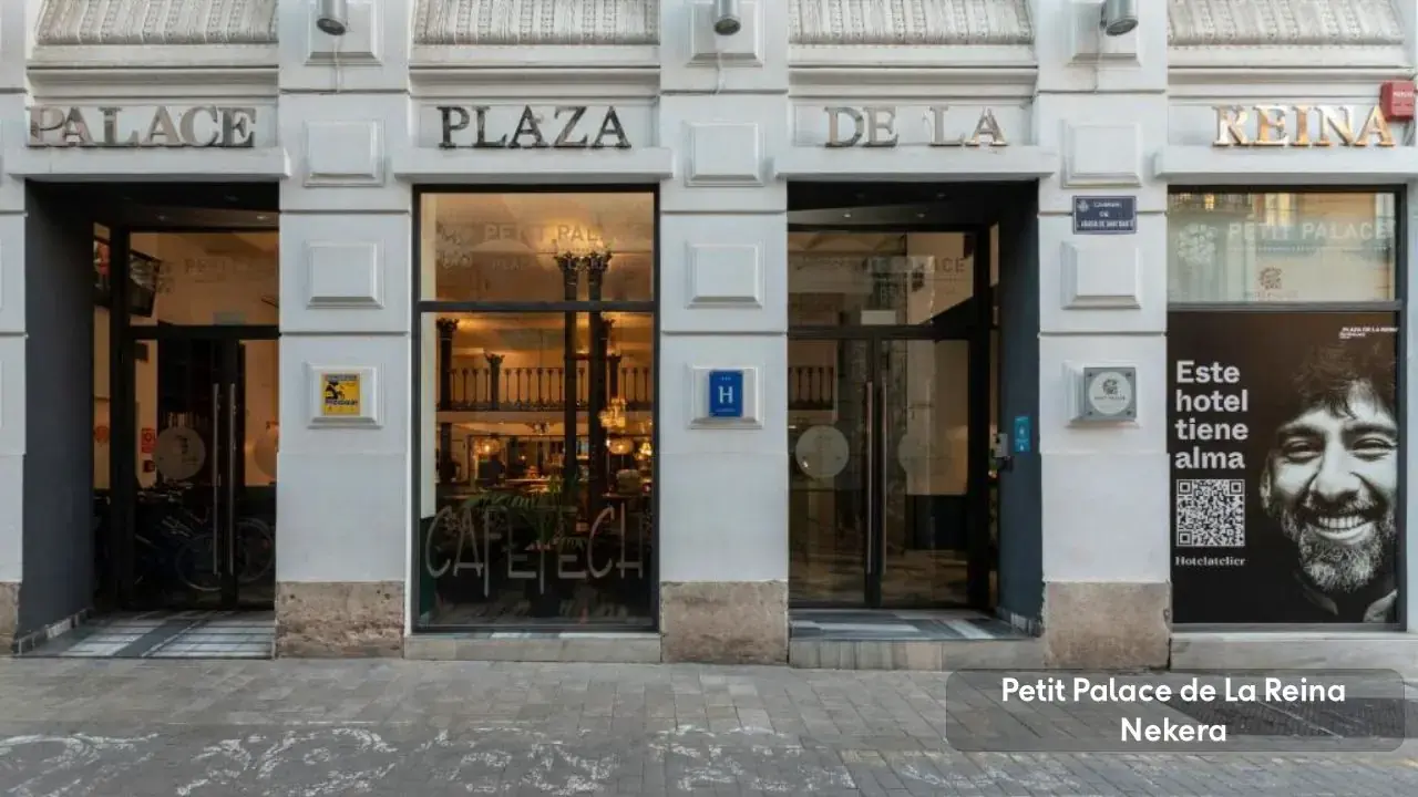 Petit Palace Plaza de la Reina