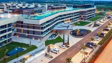 Petram Resort & Residence