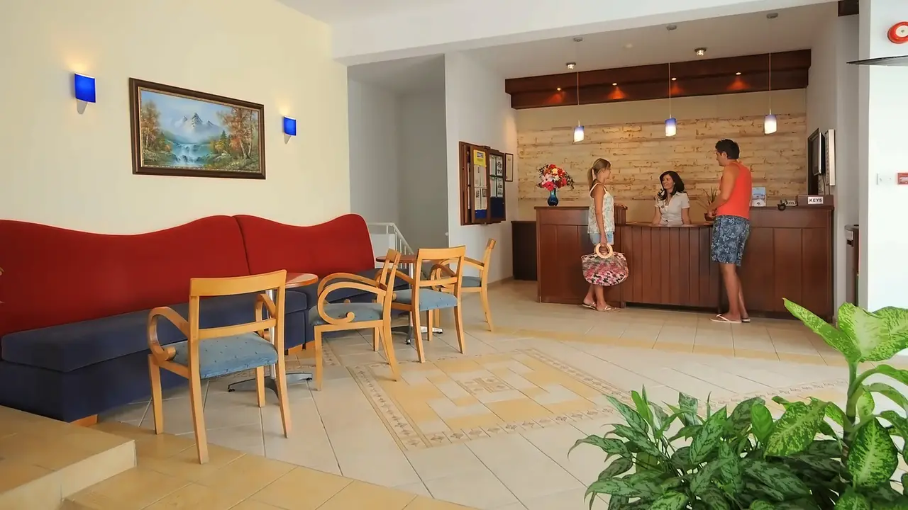 Petrosana Hotel Apts