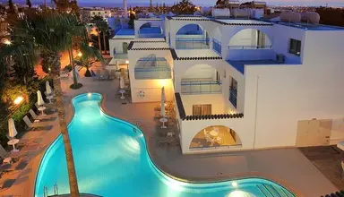Petrosana Hotel Apts