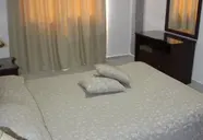 Petsas Apartments (Coral Bay)