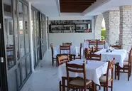 Petsas Apartments (Coral Bay)