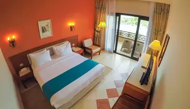 Pharaoh Azur Resort