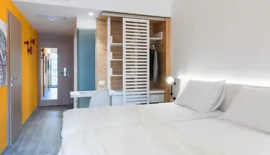 Pharos, Hvar Bayhill
