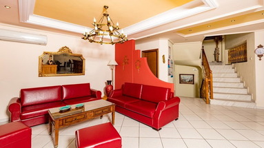 Philoxenia Inn