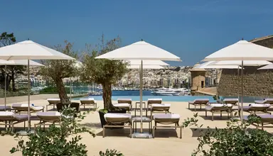 Phoenicia (Valletta)