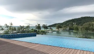 Phoenix Karon Beach