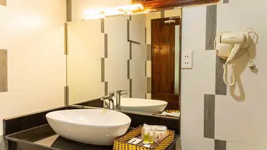 Phu Van Resort & Spa