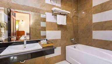 Phu Van Resort & Spa