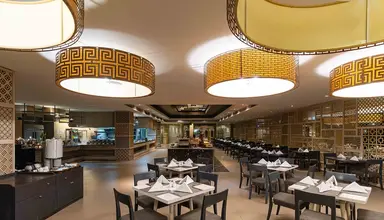 Phuket Graceland Resort & Spa