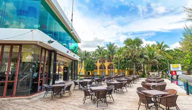 Phuket Graceland Resort & Spa