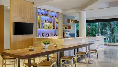 Phuket Marriott Resort & Spa Merlin Beach
