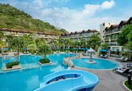 Phuket Marriott Resort & Spa Merlin Beach