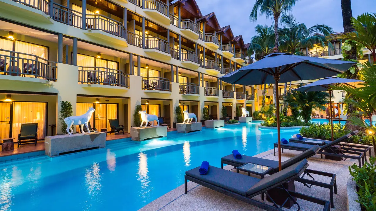 Phuket Marriott Resort & Spa Merlin Beach