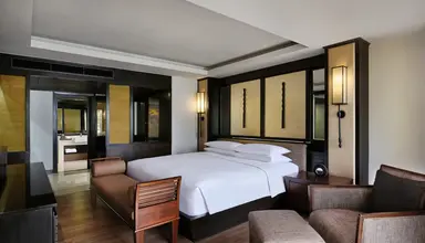 Phuket Marriott Resort & Spa Merlin Beach