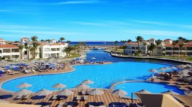 Pickalbatros Dana Beach Resort