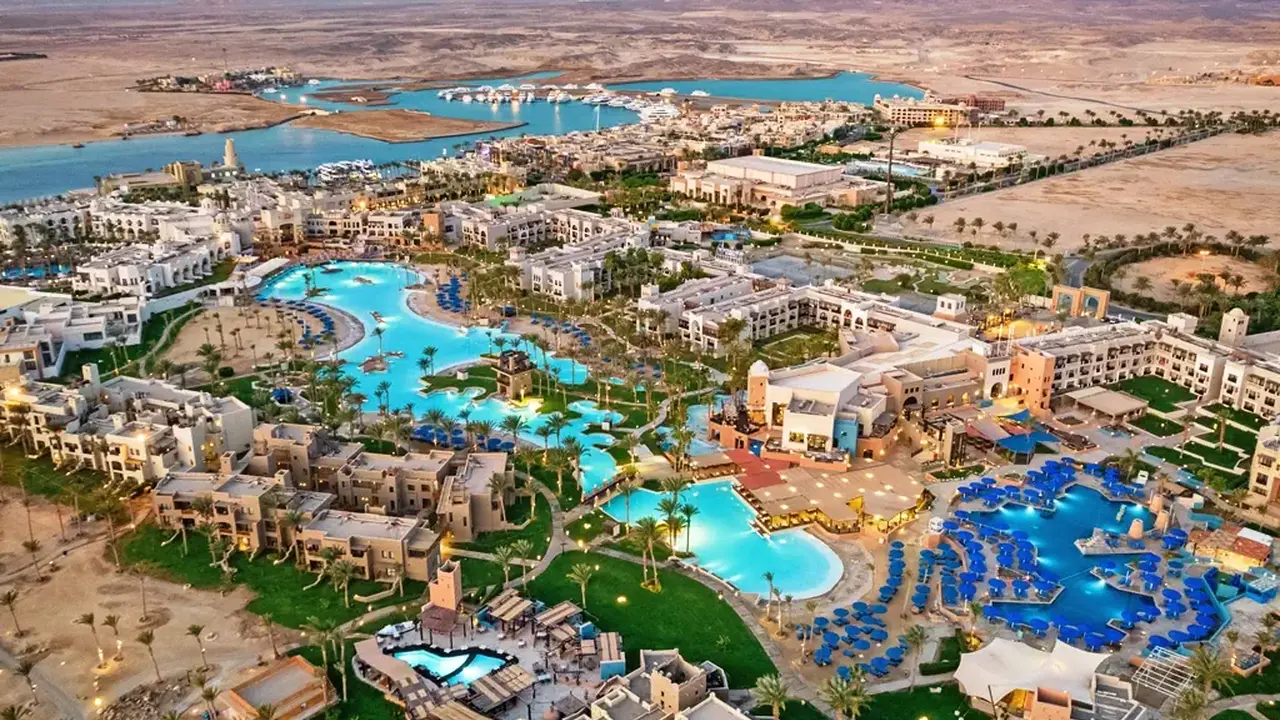 Pickalbatros Oasis Port Ghalib