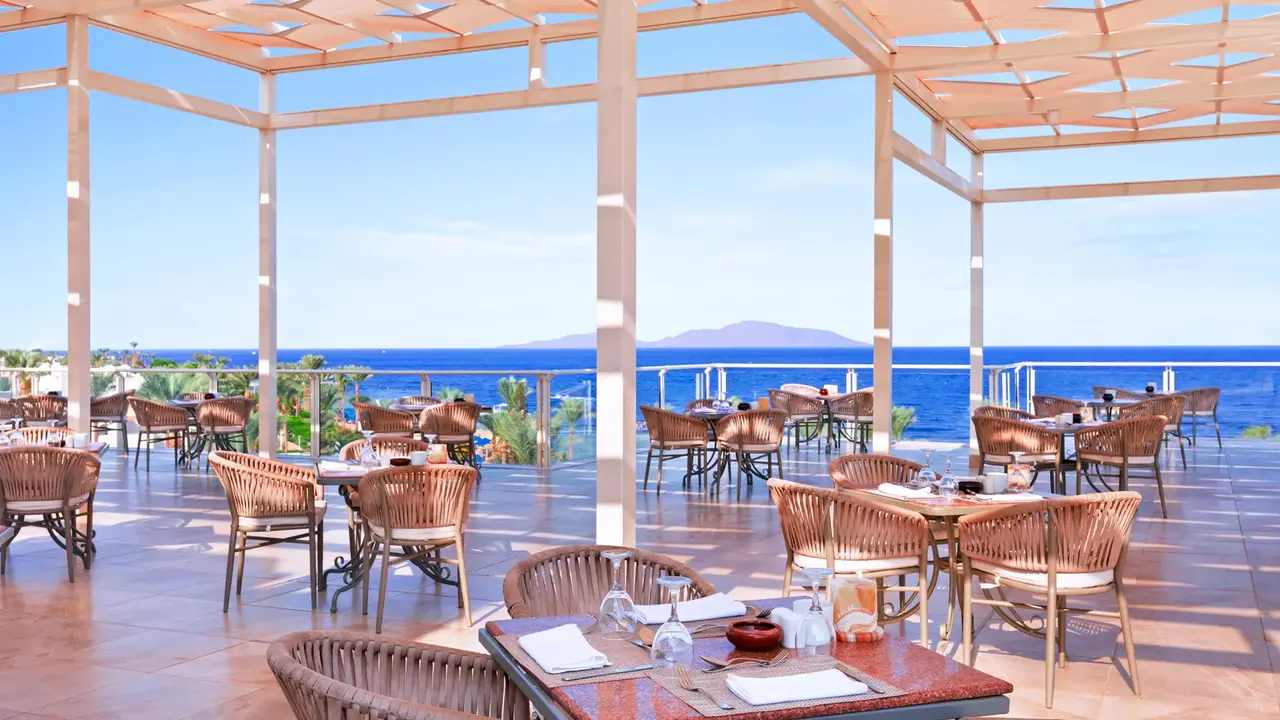 Pickalbatros Royal Grand Resort