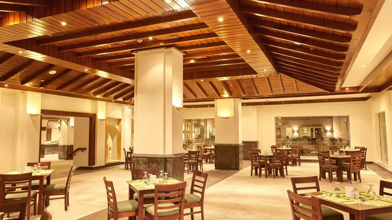 Pickalbatros Royal Grand Resort