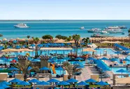 Pickalbatros White Beach Resort