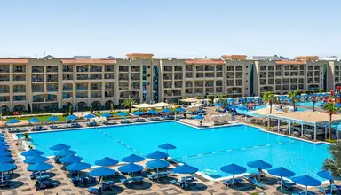 Pickalbatros White Beach Resort