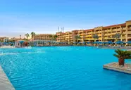 Pickalbatros White Beach Resort