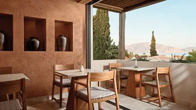Pierros Verde Private Suites