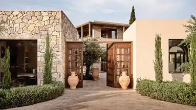 Pierros Verde Private Suites