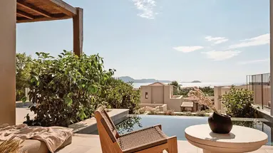 Pierros Verde Private Suites