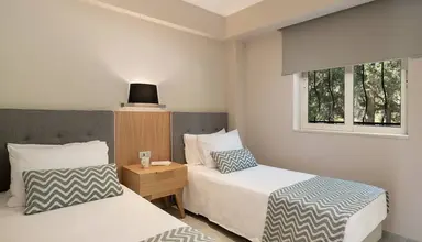 Pilot Beach Resort