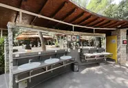 Pine Beach Pakostane
