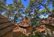Pine Beach Pakostane