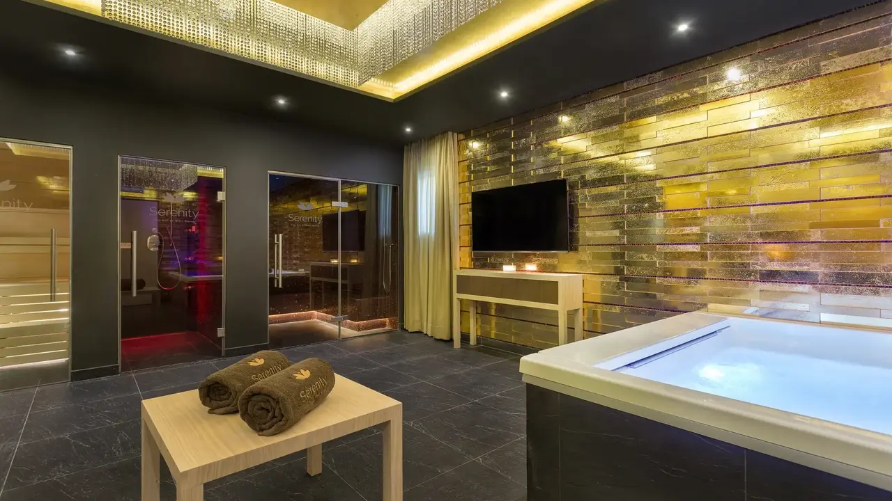 Pine Cliffs Ocean Suites