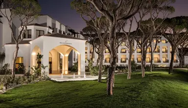 Pine Cliffs Ocean Suites