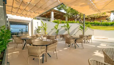 Pirate's Beach Club