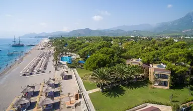 Pirate's Beach Club