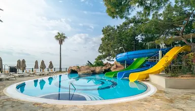 Pirate's Beach Club