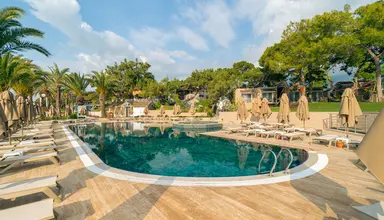 Pirate's Beach Club