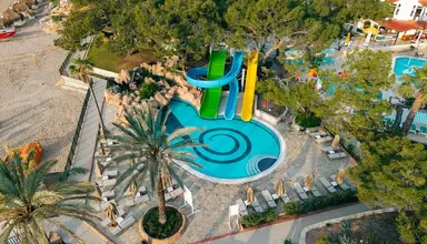 Pirate's Beach Club