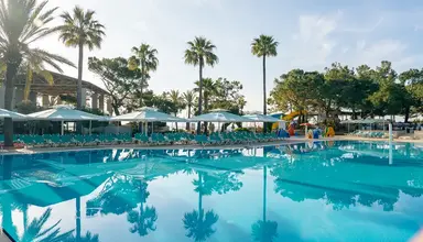 Pirate's Beach Club