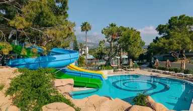 Pirate's Beach Club