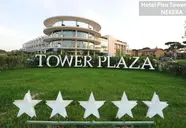 Pisa Tower Plaza