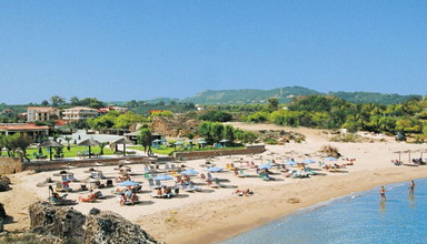Plaka Beach