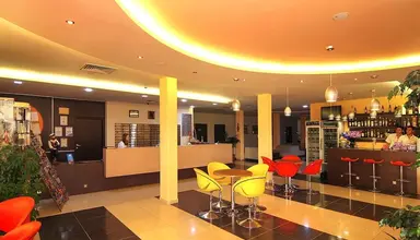 Plamena Palace