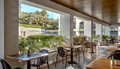Planos Apartments