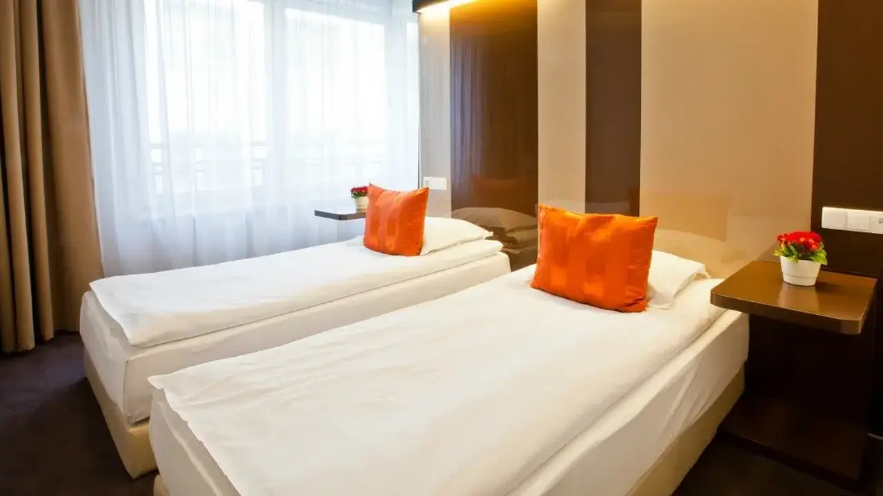 Platinum Palace Apartments