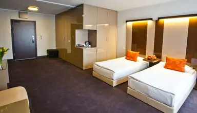 Platinum Palace Apartments