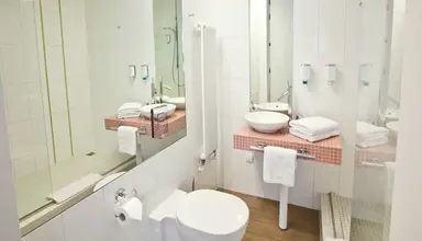 Platinum Palace Apartments