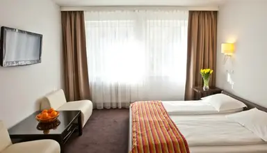 Platinum Palace Apartments