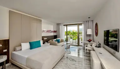 Platinum Yucatan Princess